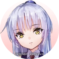 立華かなで